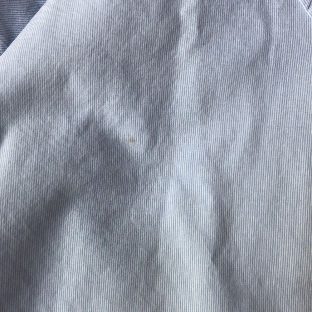 Men’s button down - Picture 2 of 4